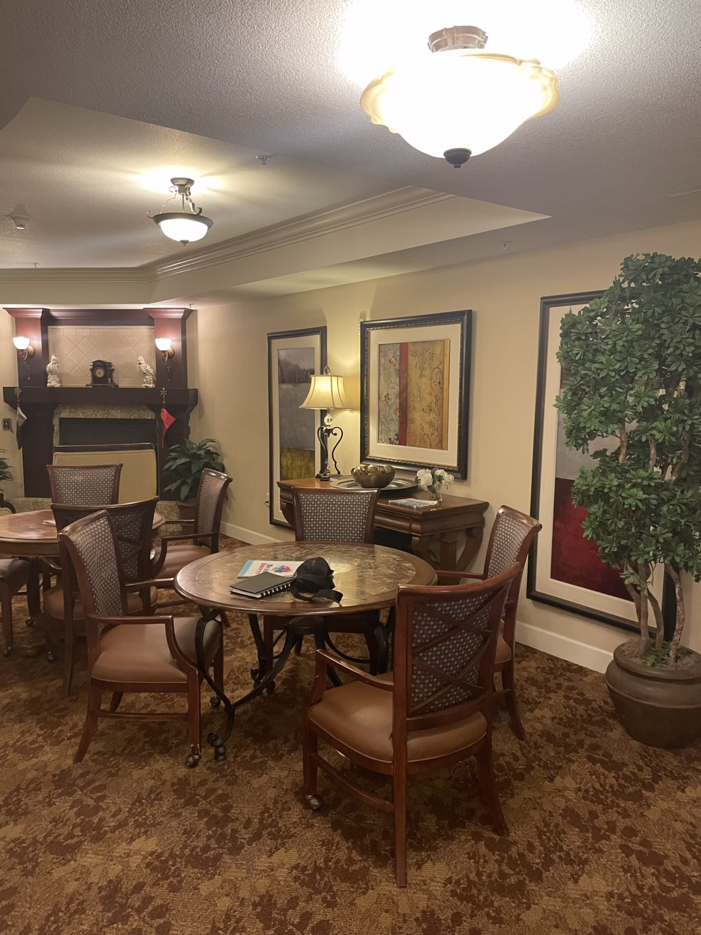 Front room at MorningStar of Applewood before renovation